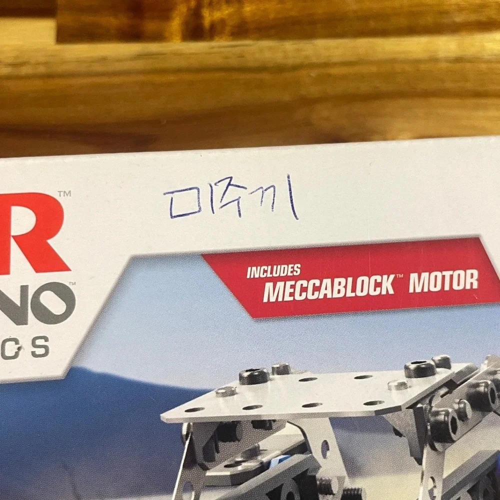 Erector by Meccano Rally Racer 10 in 1 Motorized Building Set Kids STEM Toy